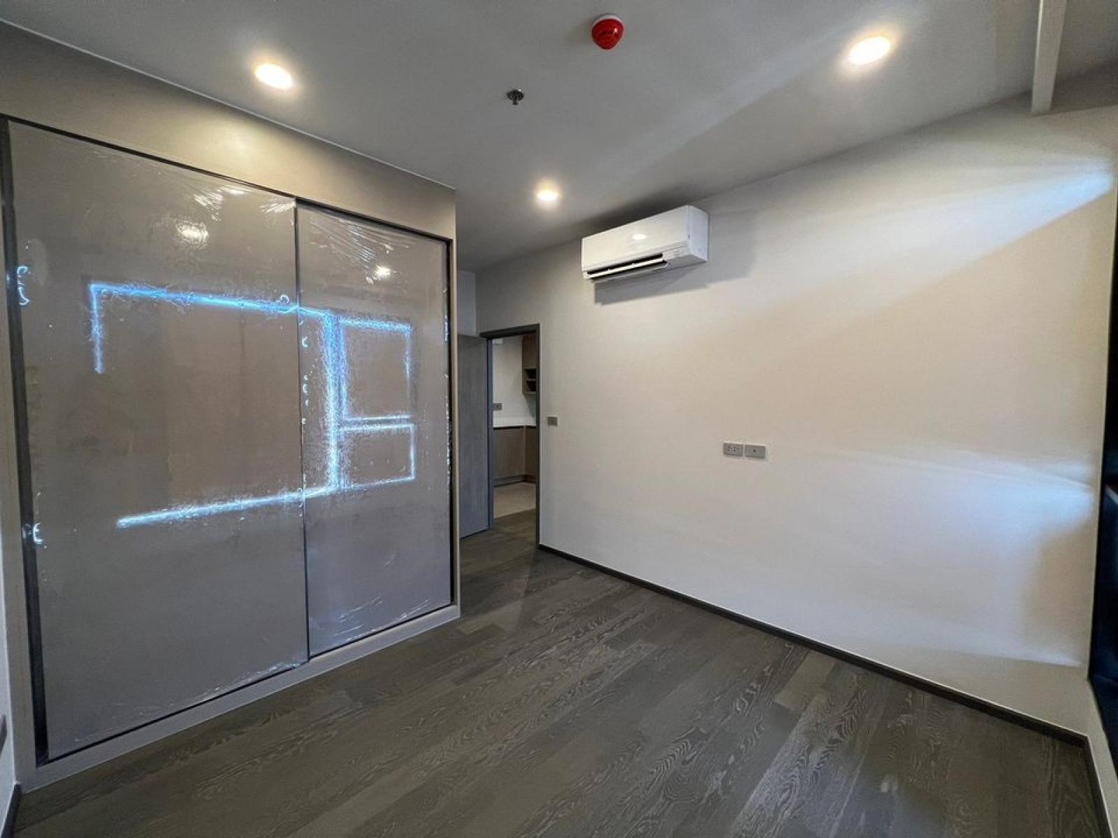 Coco Parc【𝐒𝐄𝐋𝐋 & 𝐑𝐄𝐍𝐓】ห้องสวย คุมโทนดี สนุกกับการตกแต่ง ลงตัวทั้งความสวยและการใช้งาน ติดต่อไลน์ไอดี: @hacondo