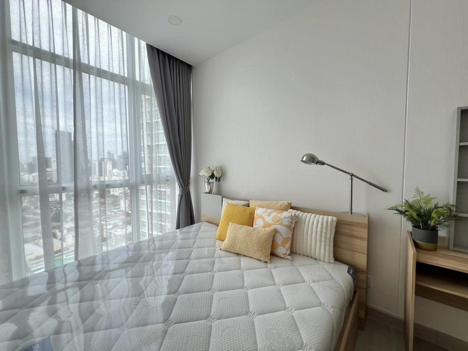 Supalai Premier Si Phraya - Samyan【𝐒𝐄𝐋𝐋】The room is well-divided into comfortable spaces, and equipped with amenities to make daily life more convenient. Contact Line ID: @hacondo