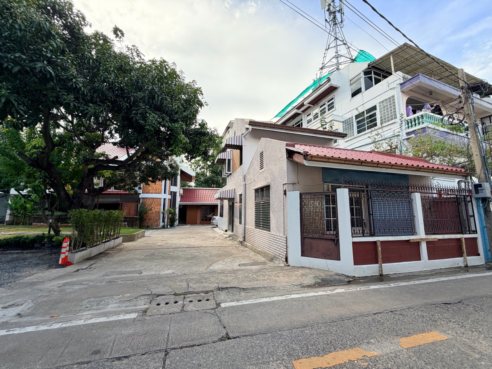 House for rent, location Sukhumvit 34, near BTS Thong Lor / Phrom Phong, Execlusive agent – รูปที่ 4