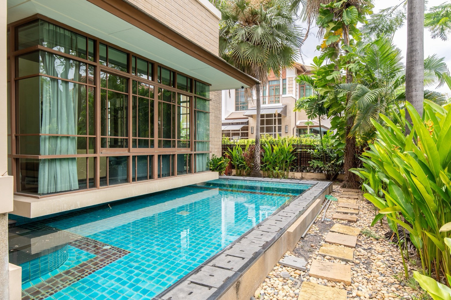 ให้เช่า! บ้านแสนสิริ สุขุมวิท 67 *ใจกลางเมือง เพียง 1.8กม. ถึงทองหล่อ พร้อมเข้าอยู่ 239,000บาท/เดือน – รูปที่ 2