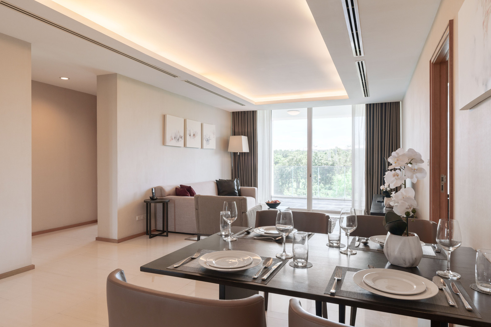 2 ห้องนอน 177 ตร.ม. วิวสนามกอล์ฟ | North Park Place | 65,000 บาท/เดือน (พร้อมบริการทำความสะอาดทุก 2 สัปดาห์)
