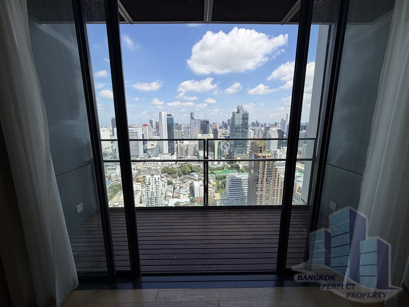 3 ห้องนอนที่คอนโด The Met สาทร ขาย Best Deal