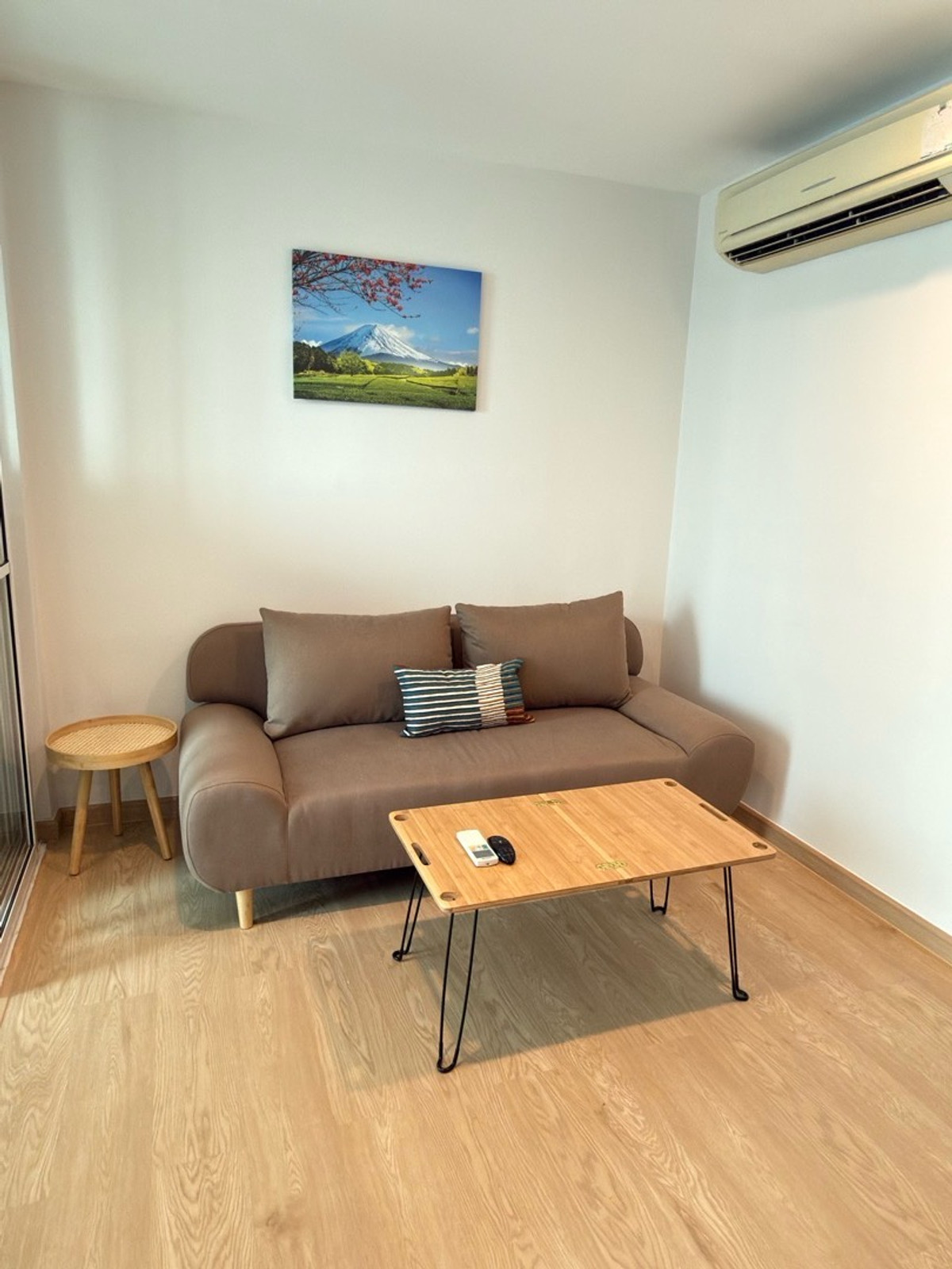 Condo for Rent The Base Sukhumvit 77 Condo for Rent The Base Sukhumvit 77