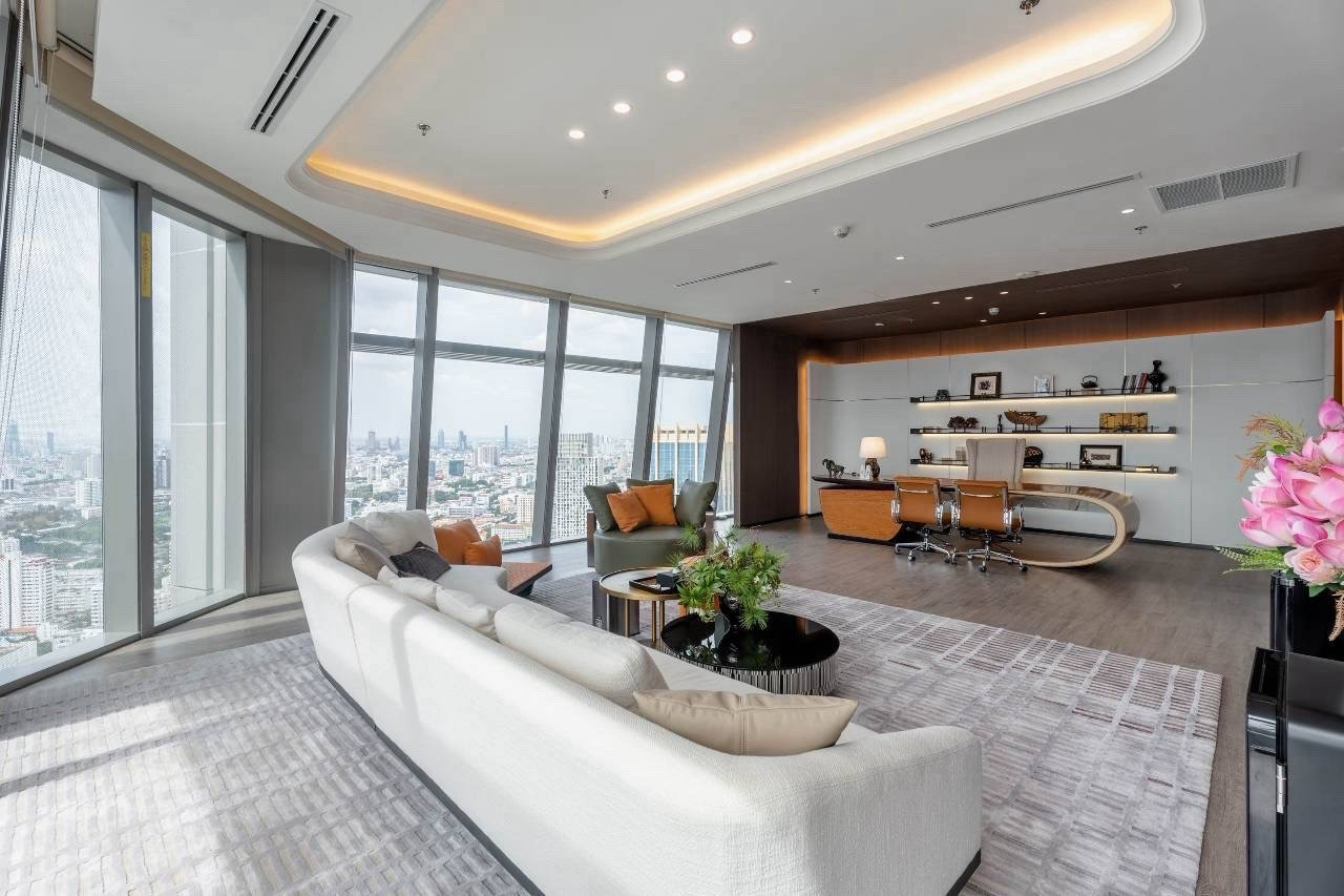 For Rent Luxury Premium Grade A Office at One Bangkok near MRT and Lumpini Park connect to Wireless Road., Fully Fitted and Furnished Office