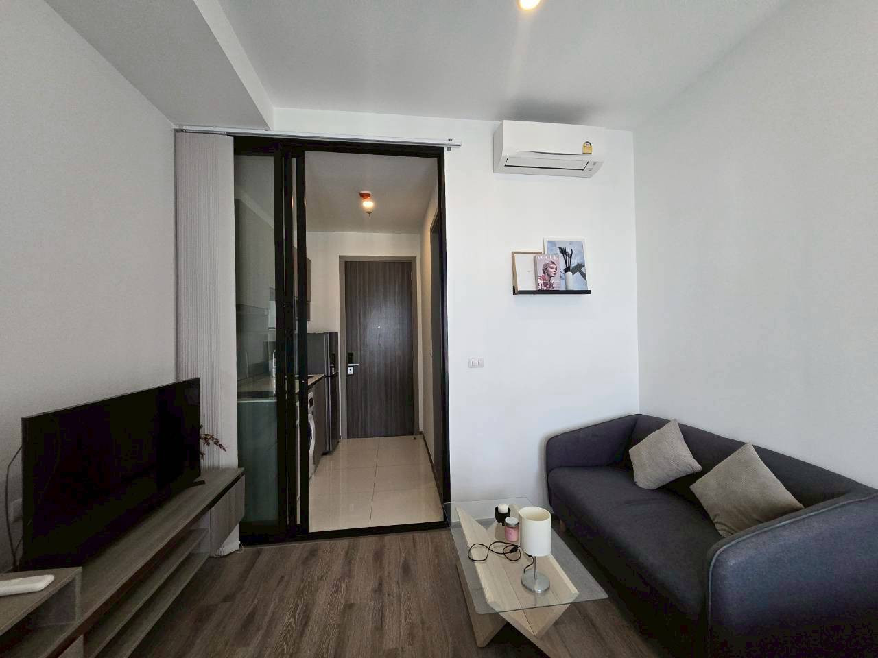 The keys are in our hands and we take care the unit — Available for immediate move-in. – รูปที่ 2