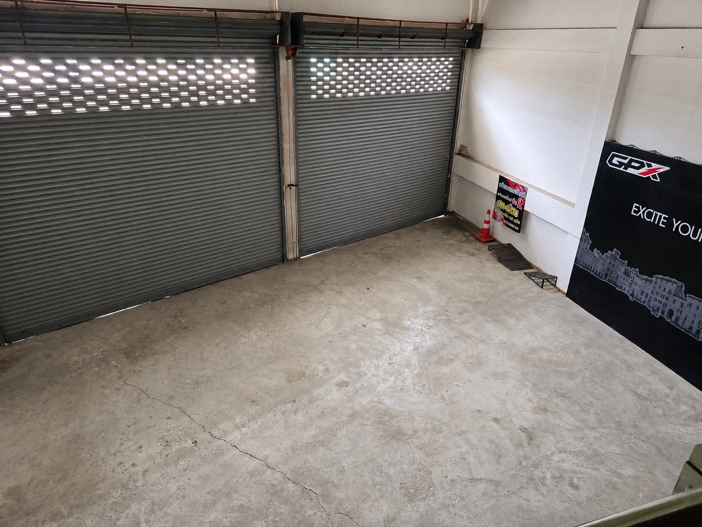 Showroom next to Matoom Intersection Potential location worth investing in – รูปที่ 2