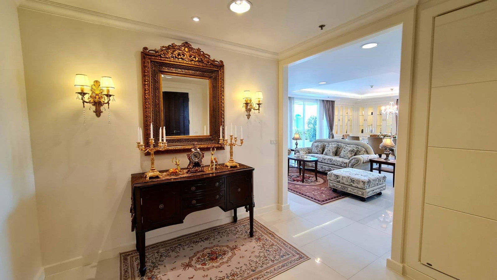 Piyathip Place Duplex Penthouse 4 Bed 5 Bath 800sqm 22 fl – รูปที่ 2