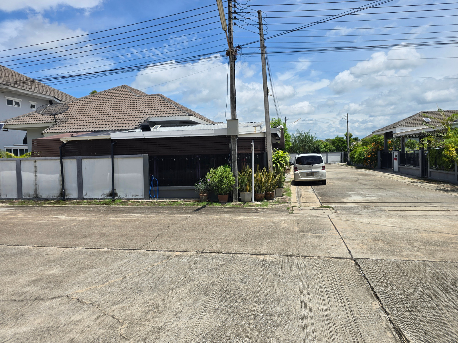 บ้านเดี่ยวพร้อมอยู่ ต่อเติมรองรับการใช้ชีวิตจริงครบถ้วน หมู่บ้านมณฑาทอง – รูปที่ 3