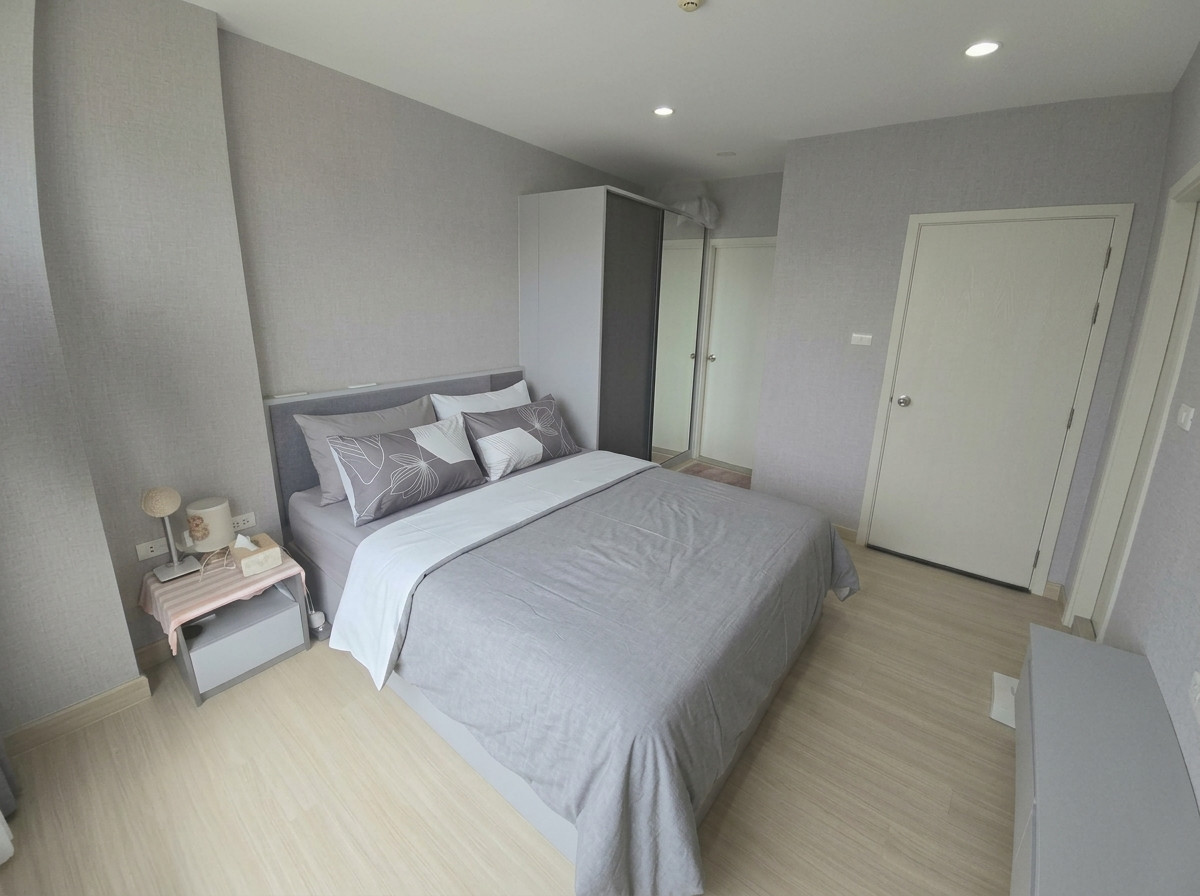 ✨ Newly decorated, like new condition + pool view | Supalai Park, Talat Phlu Station ✨ Newly decorated, like new condition + pool view | Supalai Park, Talat Phlu Station