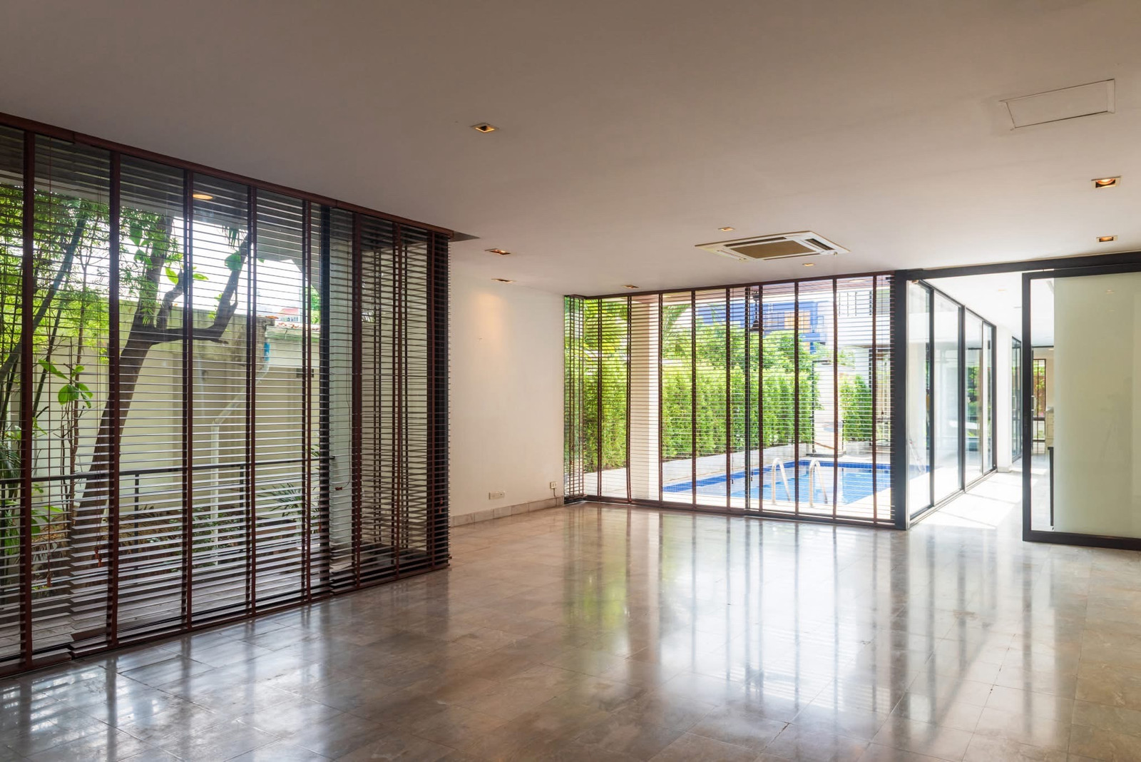 📌 ปล่อยเช่า : Pool Villa Home Office ใน ใจกลางอารีย์ , 4 ชั้น , 750  , 4 ที่จอด สามารถทำ  • Wellness Center /  Office / Clinic / Gym / Yoga & Pilates Studio etc   📌 Rental : Pool Villa Home Office In Ari , 4 Storeys , 750 sqm , 4 Parking lot   • Wel – รูปที่ 2