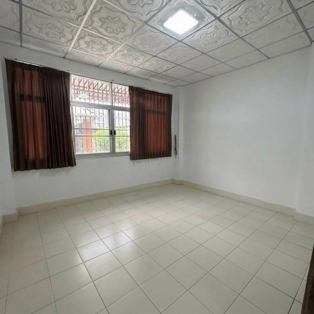ให้เช่าบ้านทำเลสุขุมวิท 34 ใกล้ BTS ทองหล่อ / พร้อมพงษ์ Execlusive agent – รูปที่ 4