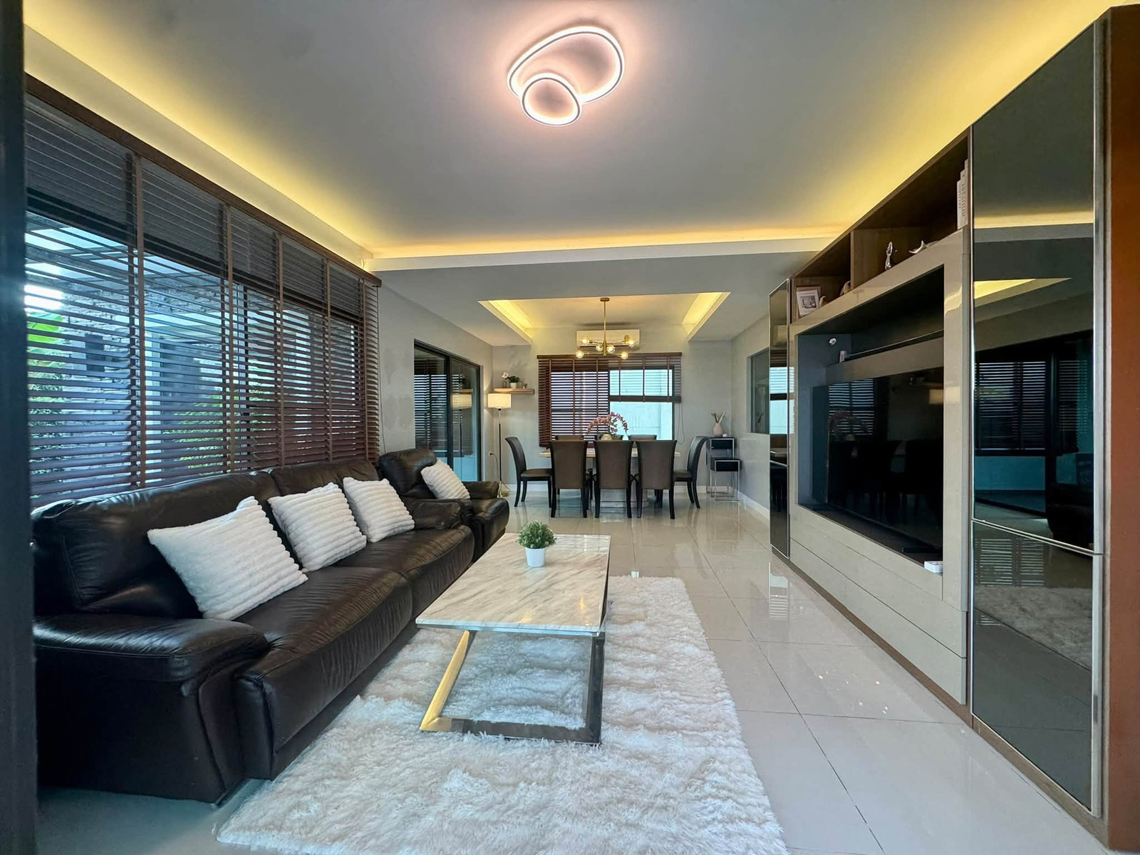 🏡 Single house for rent, Manthana Bangna Km. 7 ✨ next to Mega Bangna | 4 bedrooms | House just renovated. 🏡 Single house for rent, Manthana Bangna Km. 7 ✨ next to Mega Bangna | 4 bedrooms | House just renovated.