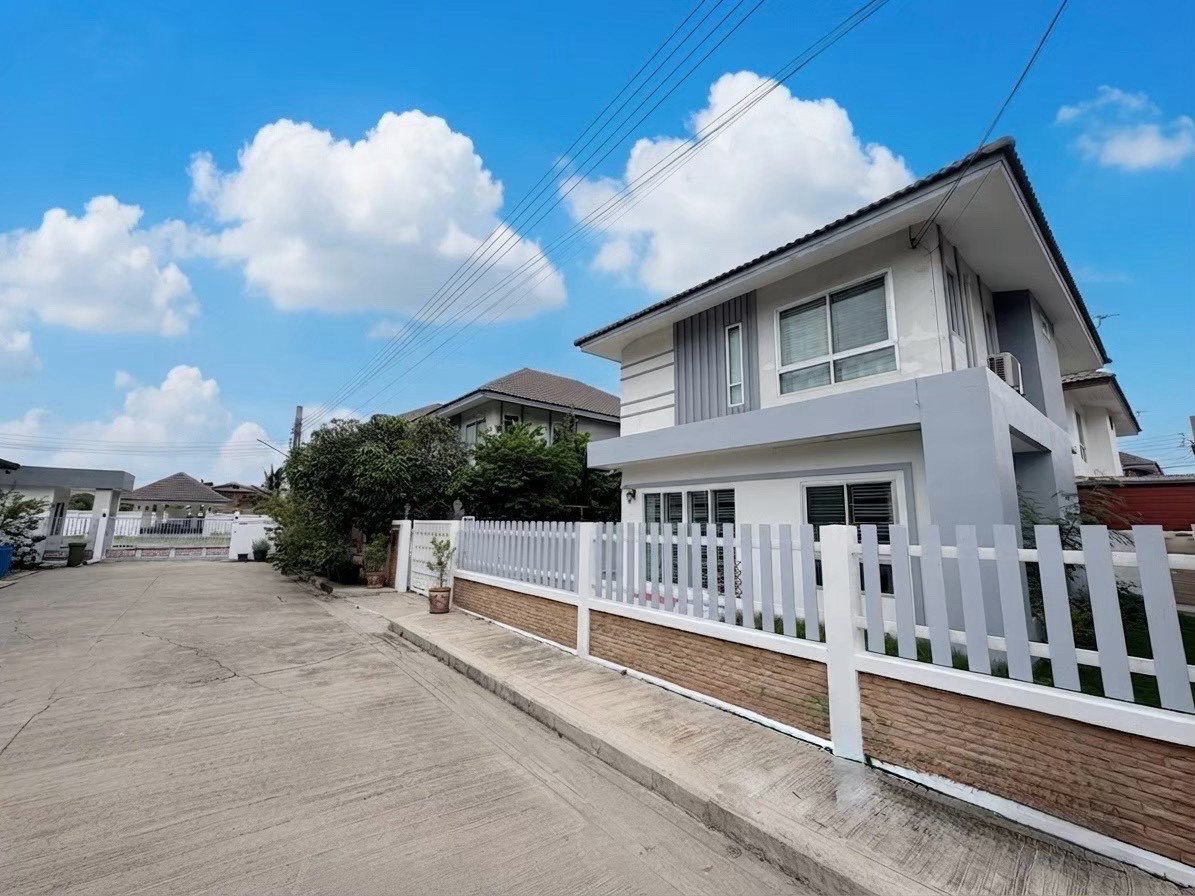 🔥🏡 ให้เช่าบ้านเดี่ยว รีโนเวทใหม่ทั้งหลัง! พร้อมอยู่  📍 หมู่บ้านสินทวีเทียนทะเล 2 | ซอยเทียนทะเล 20 – รูปที่ 3