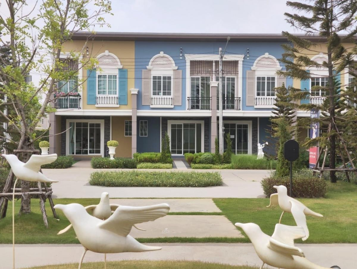 ให้เช่า ทาวน์โฮม โกลเด้น ทาวน์ ฟิวเจอร์-รังสิต ‼️ บ้านพร้อมอยู่ ตกแต่งสวย เฟอร์นิเจอร์และเครื่องใช้ไฟฟ้าครบ 🔥 เหลือว่างหลังสุดท้ายแล้ว!! ให้เช่า ทาวน์โฮม โกลเด้น ทาวน์ ฟิวเจอร์-รังสิต ‼️ บ้านพร้อมอยู่ ตกแต่งสวย เฟอร์นิเจอร์และเครื่องใช้ไฟฟ้าครบ 🔥 เหลือว่างหลังสุดท้ายแล้ว!!