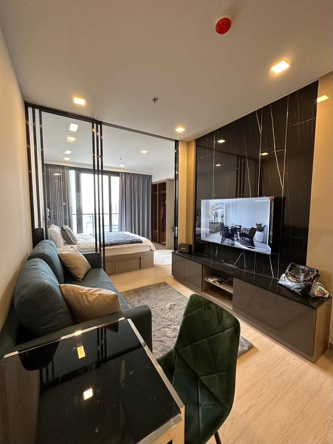 Condo one9five rama9  ห้องสวยหรู ทำเลดี ว่างพร้อมให้เช่า