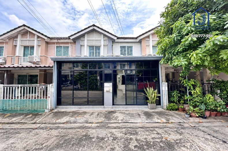 ขายทาวน์โฮม 2 ชั้น พฤกษาวิลล์ 50/1 รามคำแหง ถนนราษฎร์พัฒนา (ซอยมีสทีน) ใกล้รถไฟฟ้าสายสีส้ม สถานีราษฎร์พัฒนา 
