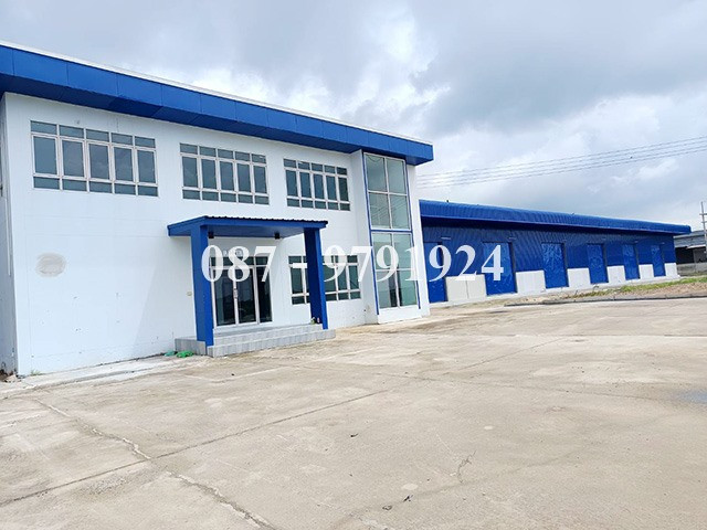 Warehouse for rent, Bang Len, Nakhon Pathom, size 1,700 sq m., rent 160,000 per month, average 80 baht per sq m. Warehouse for rent, Bang Len, Nakhon Pathom, size 1,700 sq m., rent 160,000 per month, average 80 baht per sq m.
