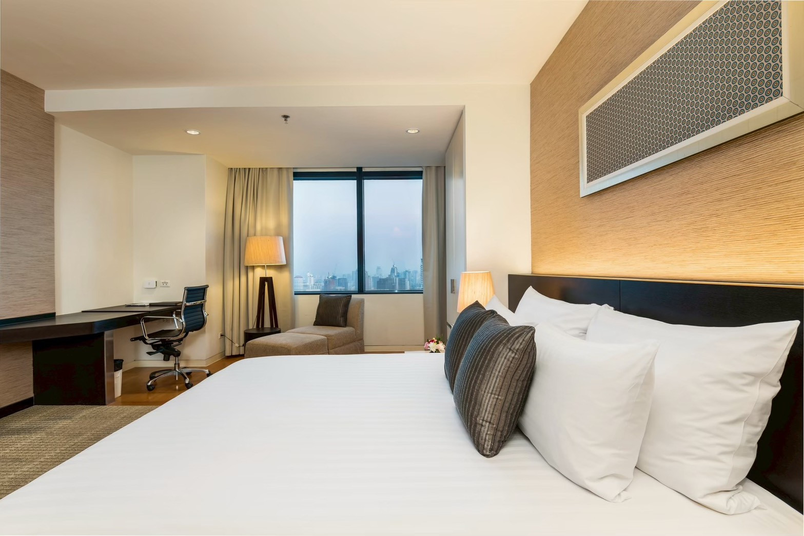 Rent Emporium Suites by Chatrium (เอ็มโพเรียม สวีท บาย ชาเทรียม) BTS Phrom Phong Type 2 Bedroom size 330 sqm. – รูปที่ 2