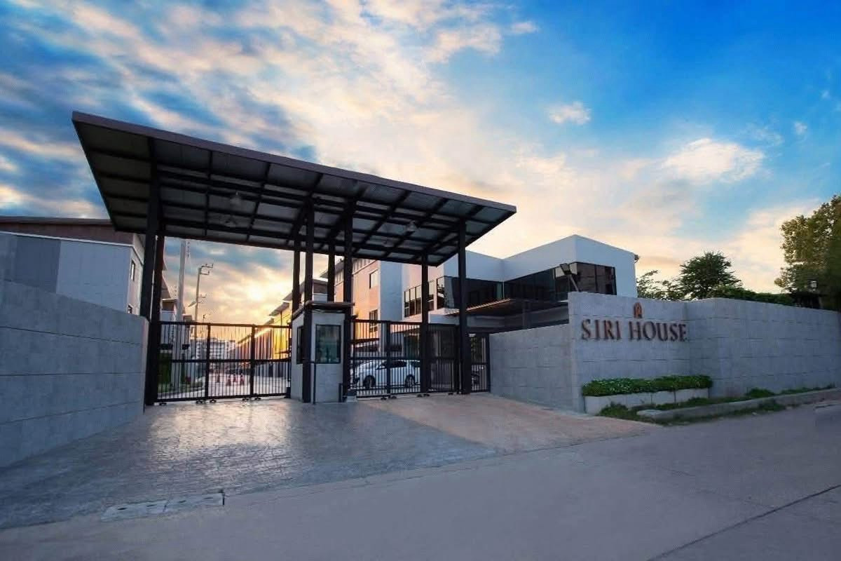 🏠✨ ให้เช่า Townhome 3 ชั้น หลังมุม | Siri House Ratchada 18 4 ห้องนอน 3 ห้องน้ำ รัชดา 18 – ลาดพร้าว 80 – เหม่งจ๋าย 🛋️ เฟอร์นิเจอร์ใหม่ พร้อมเข้าอยู่ 💰 ค่าเช่า 50,000 บาท/เดือน – รูปที่ 3
