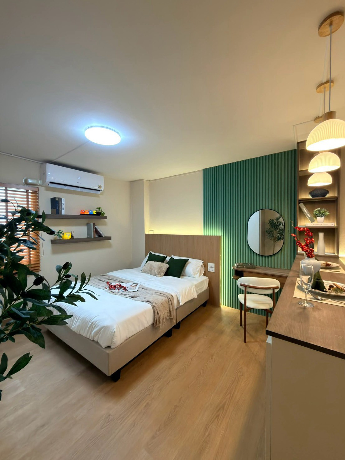 ME2500580 Beautifully decorated condo, spacious rooms, in the low millions budget, Baan Phraya Phirom, Ratchada. ME2500580 Beautifully decorated condo, spacious rooms, in the low millions budget, Baan Phraya Phirom, Ratchada.