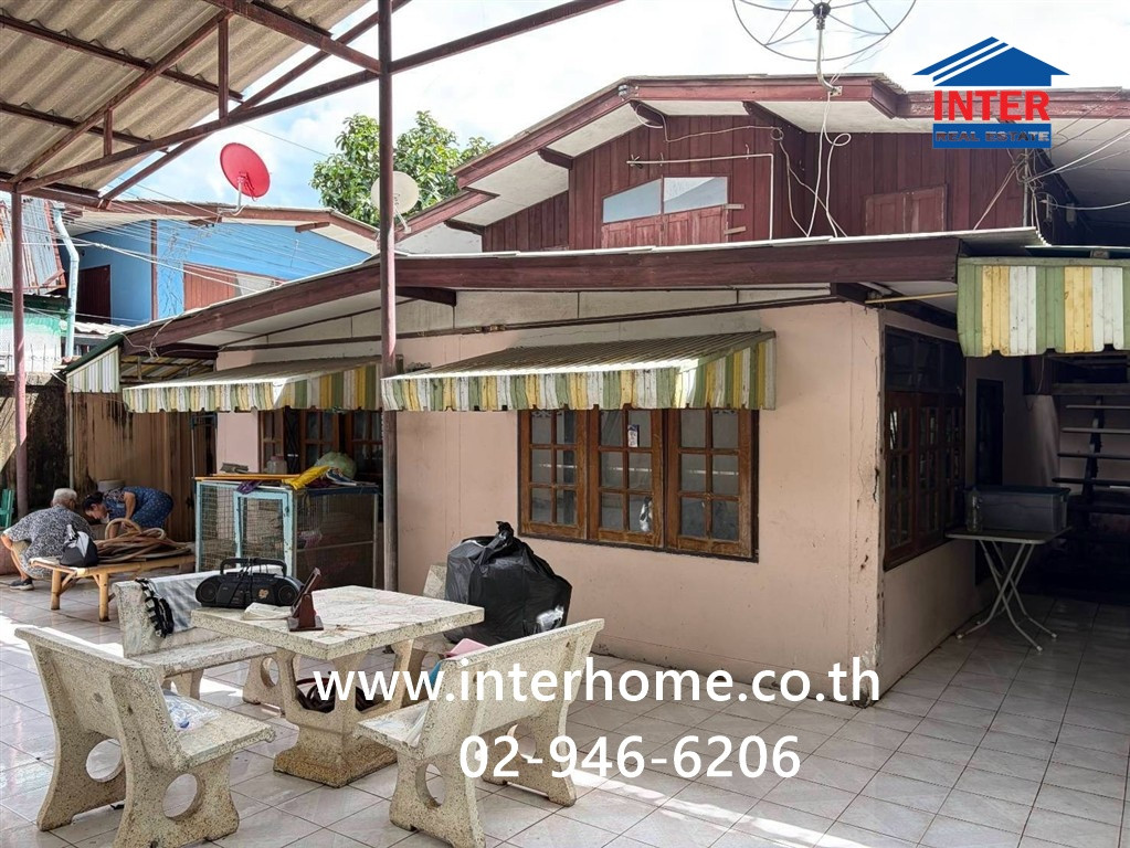 2-story detached house, 50 sq m. Detached house near Thonburi Commercial College, Soi Bang Waek 3, Charansanitwong Road. Commercial Thonburi Road, Phasi Charoen District, Bangkok