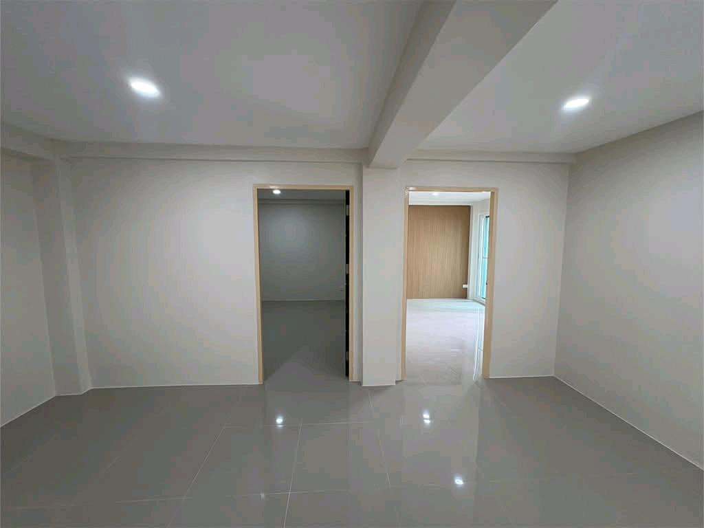 อินทราวิวคอนโดทาวน์ ห้องใหญ่ 54.5 ตร.ม. 2 ห้องเชื่อม ราคาพิเศษ 650,000 บาท – รูปที่ 3