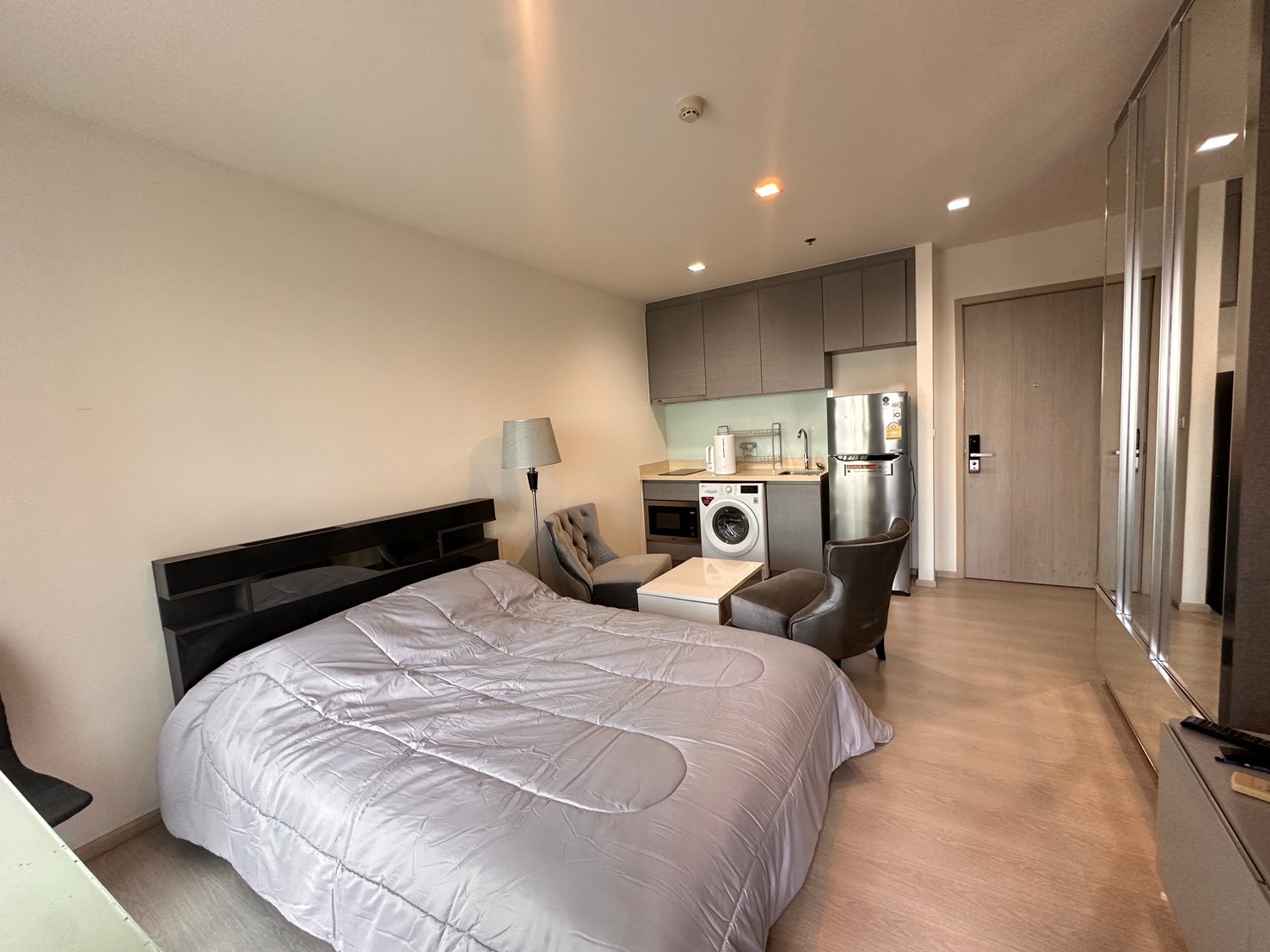 [Agent Post] ✨ ใกล้ BTS! ทำเลสุขุมวิท!  Rhythm Sukhumvit 36-38  Studio 25 ตร.ม. ชั้น 20 ราคา 18000 ต่อเดือน – รูปที่ 2