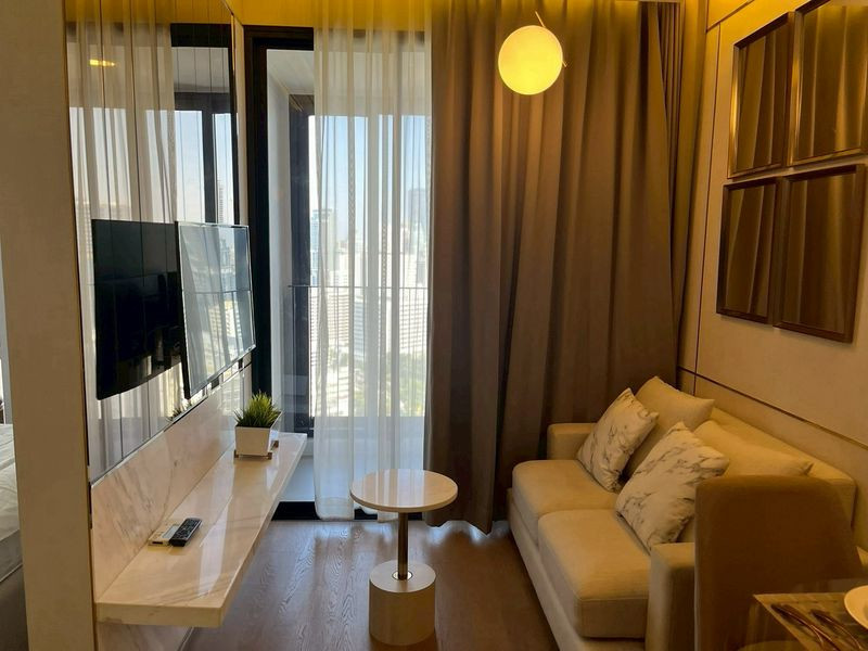 🏠✨ แอชตัน จุฬา-สีลม (Ashton Chula-Silom) | เช่าคอนโด 1 ห้องนอน (HBH-TB-284)
