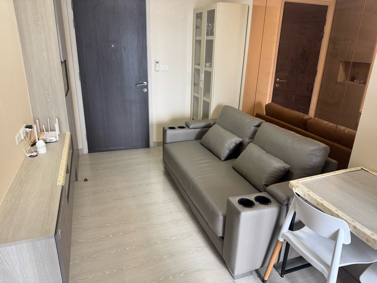 🔥 Urgent sale! 30% lower than market price (remaining loan) If really interested, talk to us about Condo Niche ID @ Pakkret Station (Niche id @ Pakkret Station) 🔥 Urgent sale! 30% lower than market price (remaining loan) If really interested, talk to us about Condo Niche ID @ Pakkret Station (Niche id @ Pakkret Station)