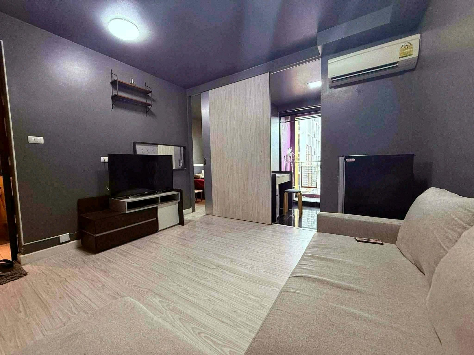 L STYLE CONDO | ห้วยขวาง  ✨ ห้องแต่งสวย โทนเทา อยู่สบาย เฟอร์ครบพร้อมเข้าอยู่! 💰 เช่าเพียง 12,000 บาท/เดือน 🚝 ทำเลห้วยขวาง เดินทางเข้าเมืองสะดวก ใกล้ MRT ห้วยขวาง – รูปที่ 3