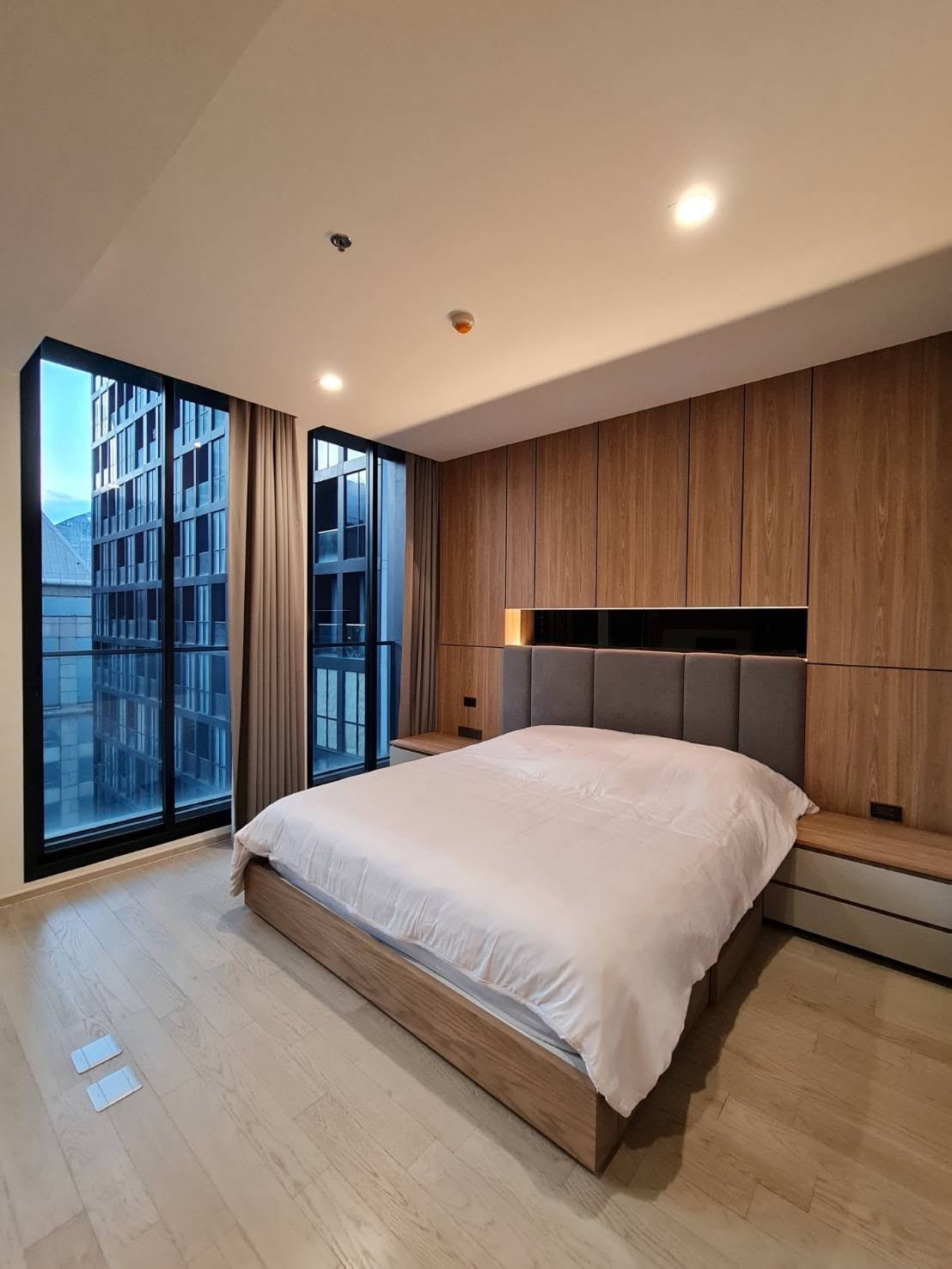 ✨ For rent: Noble Ploenchit — Corner room, 23rd floor, directly connected to BTS Ploenchit. ✨ For rent: Noble Ploenchit — Corner room, 23rd floor, directly connected to BTS Ploenchit.