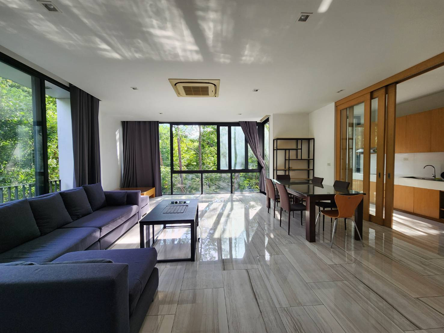 ให้เช่า บ้านโฮมออฟฟิศ 4 ชั้น พื้นที่ใช้สอยกว่า 450 ตร.ม. ในทำเลประชาอุทิศ–เหม่งจ๋าย–รัชดา ให้เช่า บ้านโฮมออฟฟิศ 4 ชั้น พื้นที่ใช้สอยกว่า 450 ตร.ม. ในทำเลประชาอุทิศ–เหม่งจ๋าย–รัชดา
