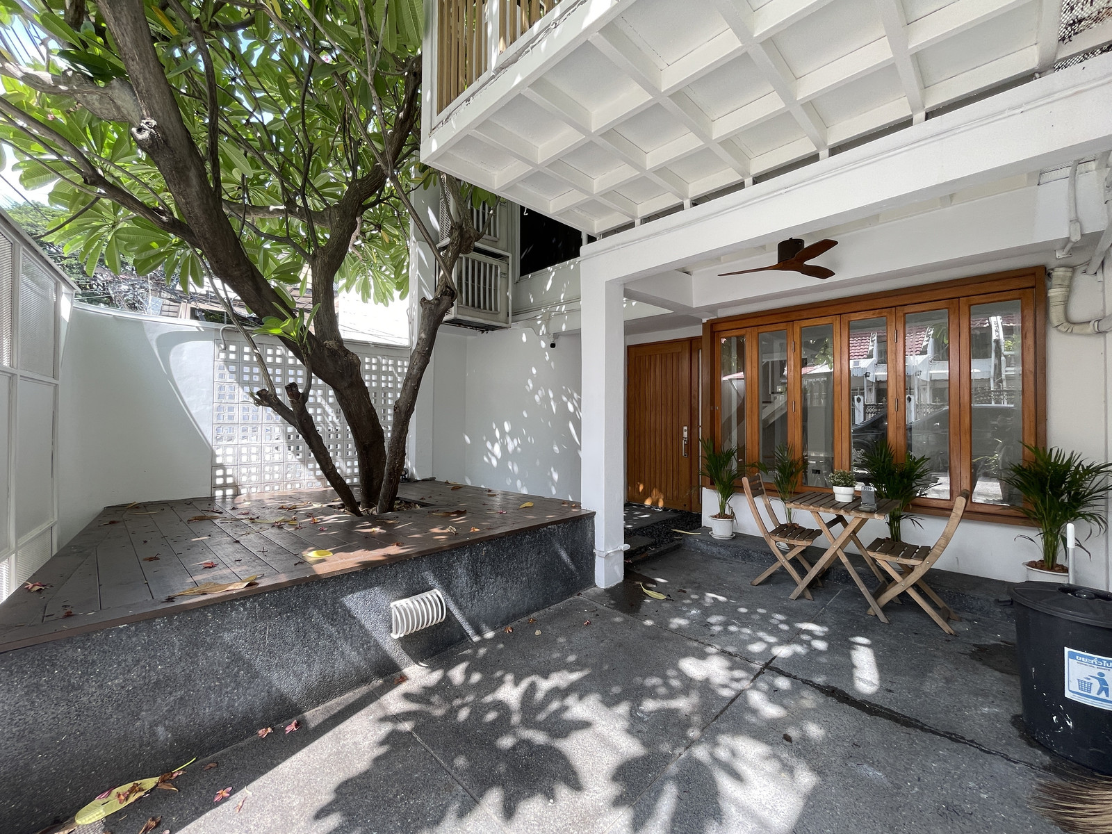 ✨ Newly Renovated Townhouse for Rent near BTS Ekkamai only 650m – Pet allowed 🐶🐱 – รูปที่ 2