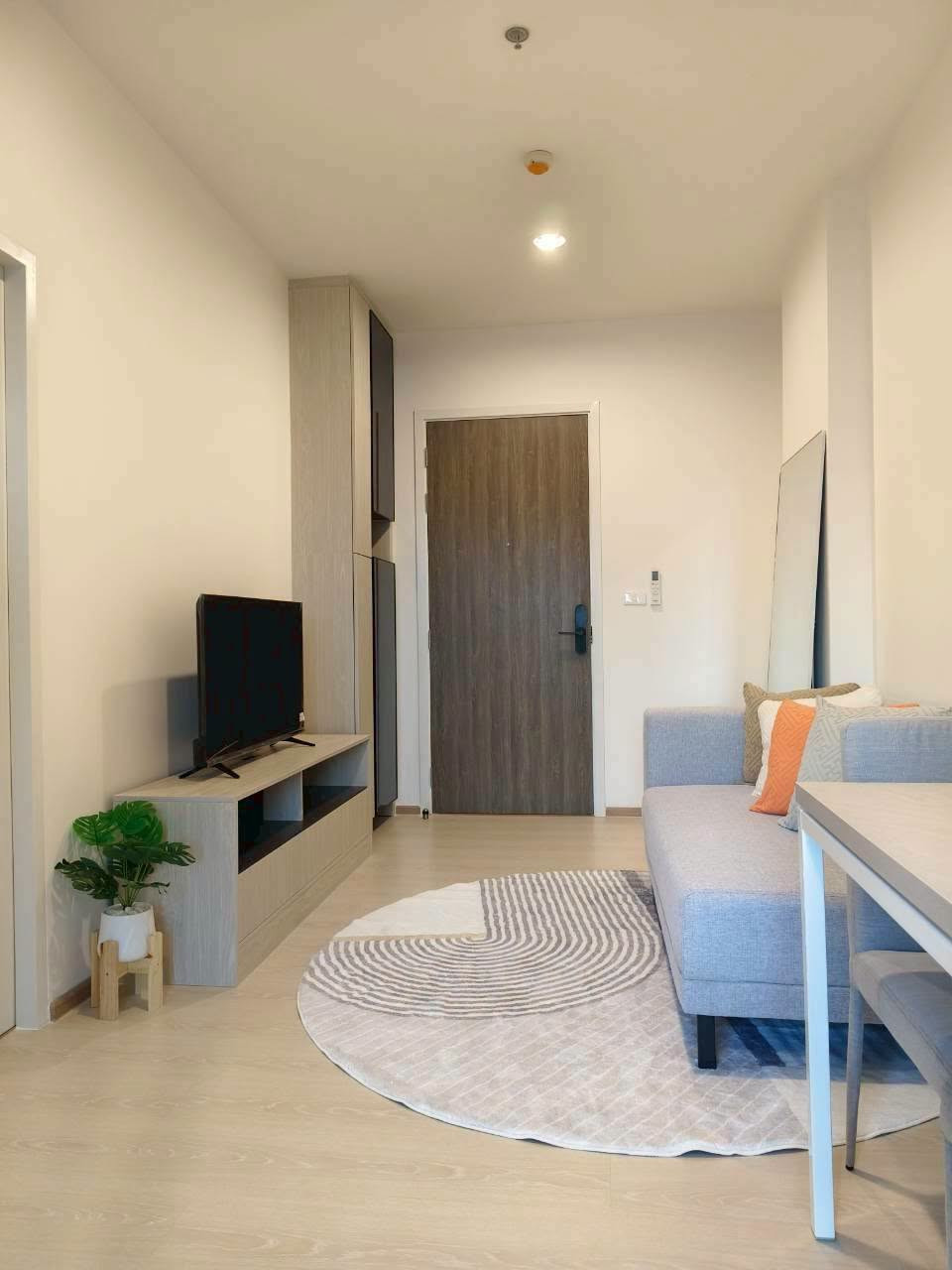 🔥 Niche Mono Sukhumvit - Pu Chao 🔥 Size 35 sq m. 💰 Rent 14,000 baht 📍 Near BTS Punnawithi