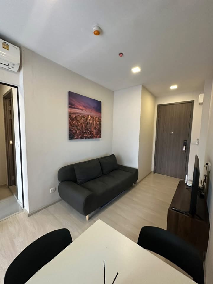 🌿✨The Privacy Jatujak Condo, Central Ladprao area, near the MRT Light Green Line (Phahon Yo).