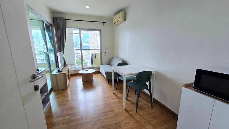 *FOR RENT* Aspire พระราม4 ห้องใหม่แต่งครบ (มีเครื่องซักผ้า) ใกล้ BTS เอกมัย 