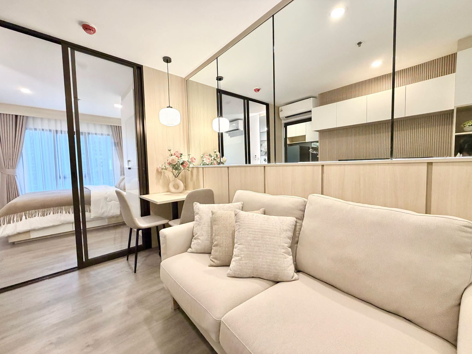 ให้เช่า ห้องมือ 1 Regent Home Wutthakat - บิ้วอินสวยตรงปก แอร์ 2 เครื่อง , เหมือนอยู่โรงแรม 5 ดาว 🚄 BTS วุฒากาศ 180 เมตร – รูปที่ 4