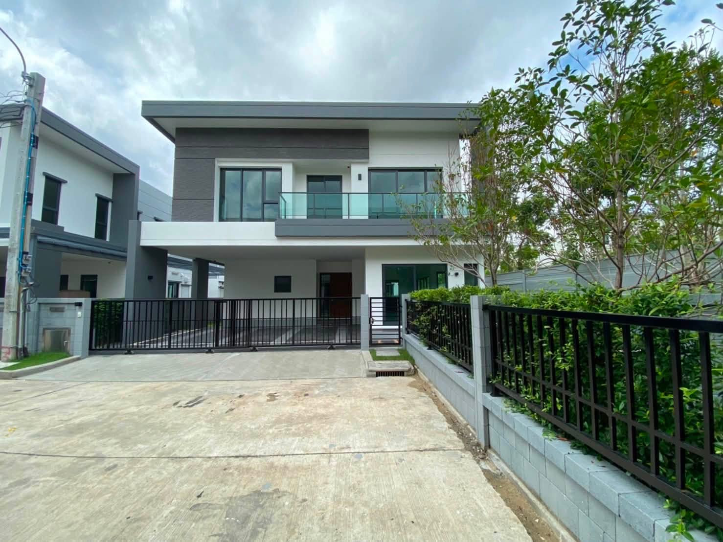 ให้เช่า ขาย บ้านเดี่ยว The City Sukhumvit–Onnut | บ้านแปลงมุม | 252 ตร.ม. | 4 ห้องนอน 5 ห้องน้ำ ให้เช่า ขาย บ้านเดี่ยว The City Sukhumvit–Onnut | บ้านแปลงมุม | 252 ตร.ม. | 4 ห้องนอน 5 ห้องน้ำ