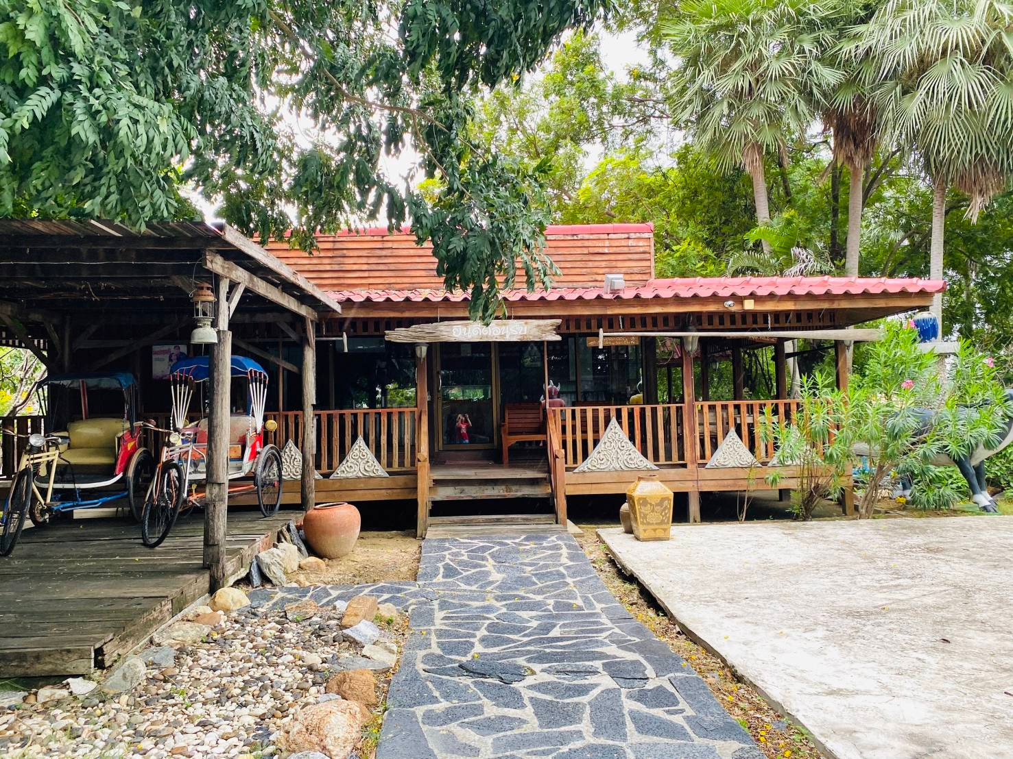 INVESTMENT OPPORTUNITY | RESORT FOR SALE IN SUPHAN BURI  Asking Price: THB 8.5 Million 