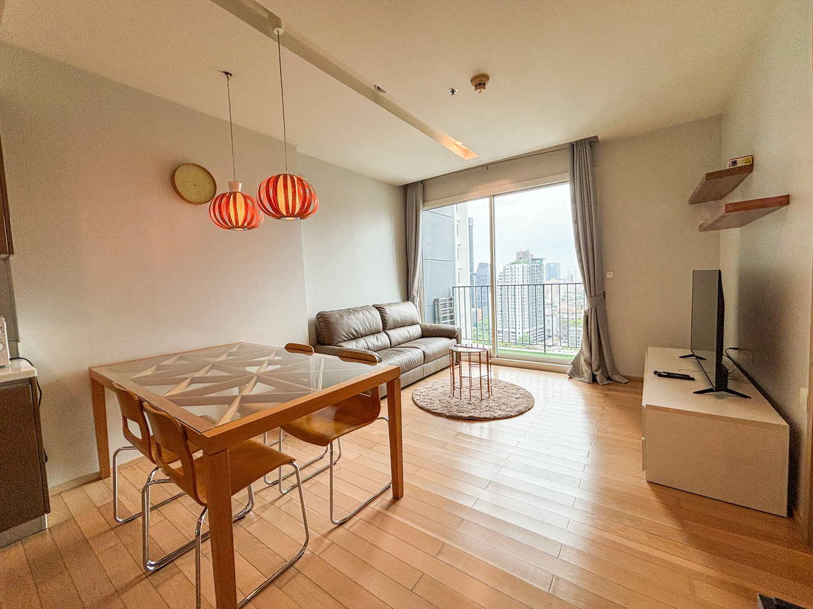 🏡 ให้เช่า | Siri at Sukhumvit ✨ ห้องใหญ่ 55 ตร.ม. | ชั้น 22 | ติด BTS ทองหล่อ 🔥 เพียง 30,000 บาท/เดือน – รูปที่ 2