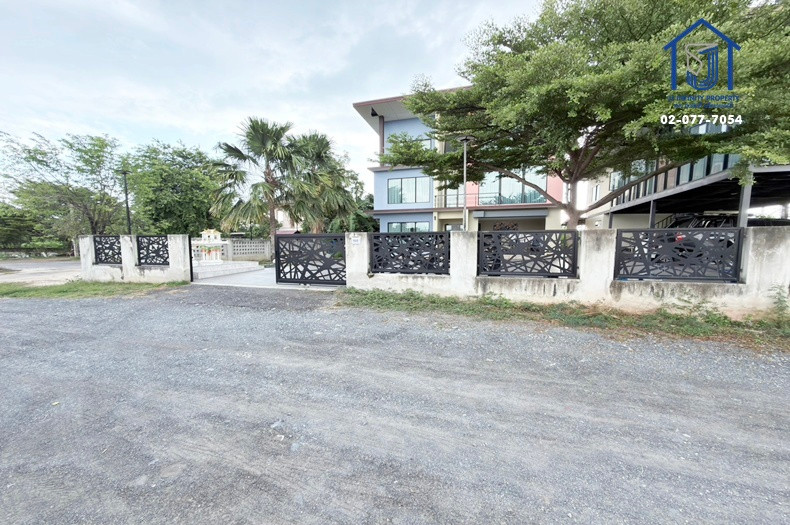 Land for sale with 3 houses, 2 rai, 1 ngan, 24.6 square wah, Jesadawithi Road, Phanthai Norasing. Near the expressway, Rama 2 Road. – รูปที่ 4