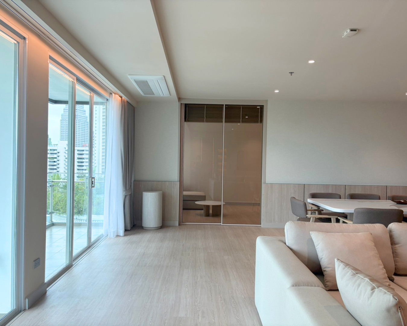 [ใหม่!!] Service Apartment 3 นอน+ห้อง Family + ห้องเมด 310 sqm. – รูปที่ 3