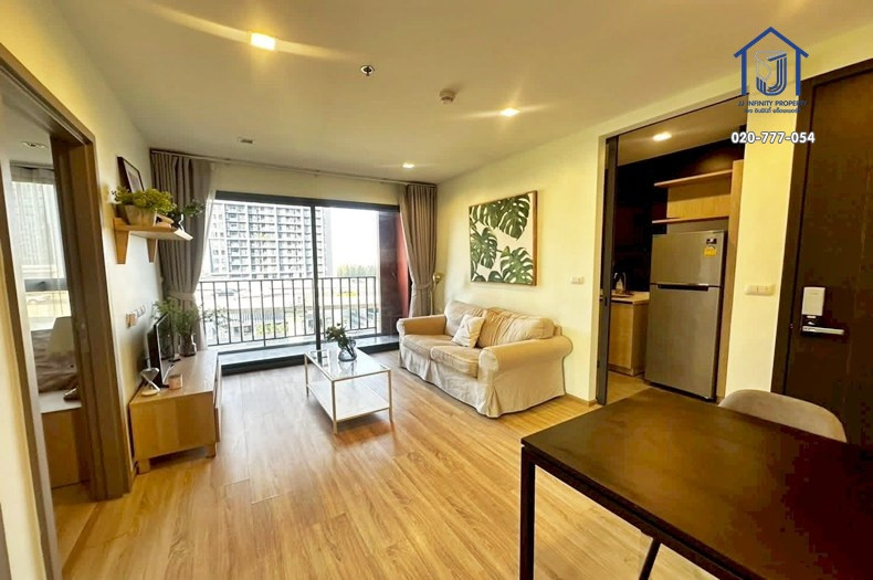 Condo for sale: The Base Garden Rama 9, Rama 9 Road, near ARL Ramkhamhaeng-Si Rat Expressway. Condo for sale: The Base Garden Rama 9, Rama 9 Road, near ARL Ramkhamhaeng-Si Rat Expressway.
