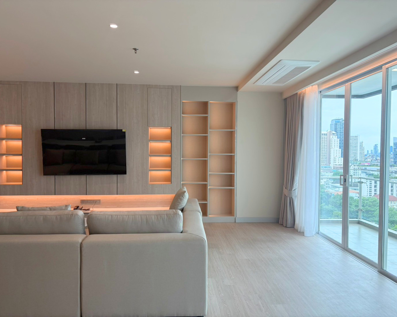 [ใหม่!!] Service Apartment 3 นอน+ห้อง Family + ห้องเมด 310 sqm. – รูปที่ 2