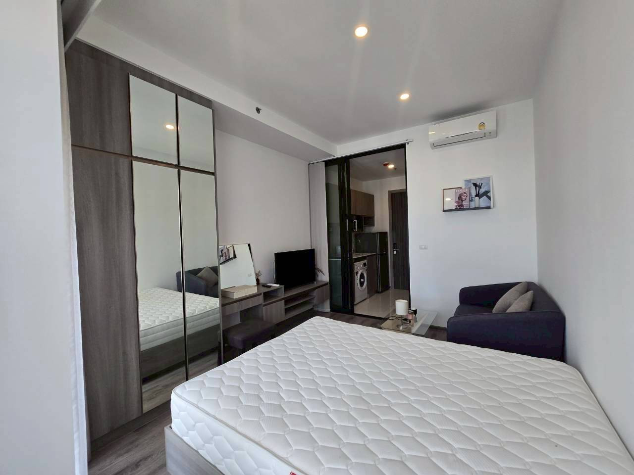 The keys are in our hands and we take care the unit — Available for immediate move-in. – รูปที่ 3