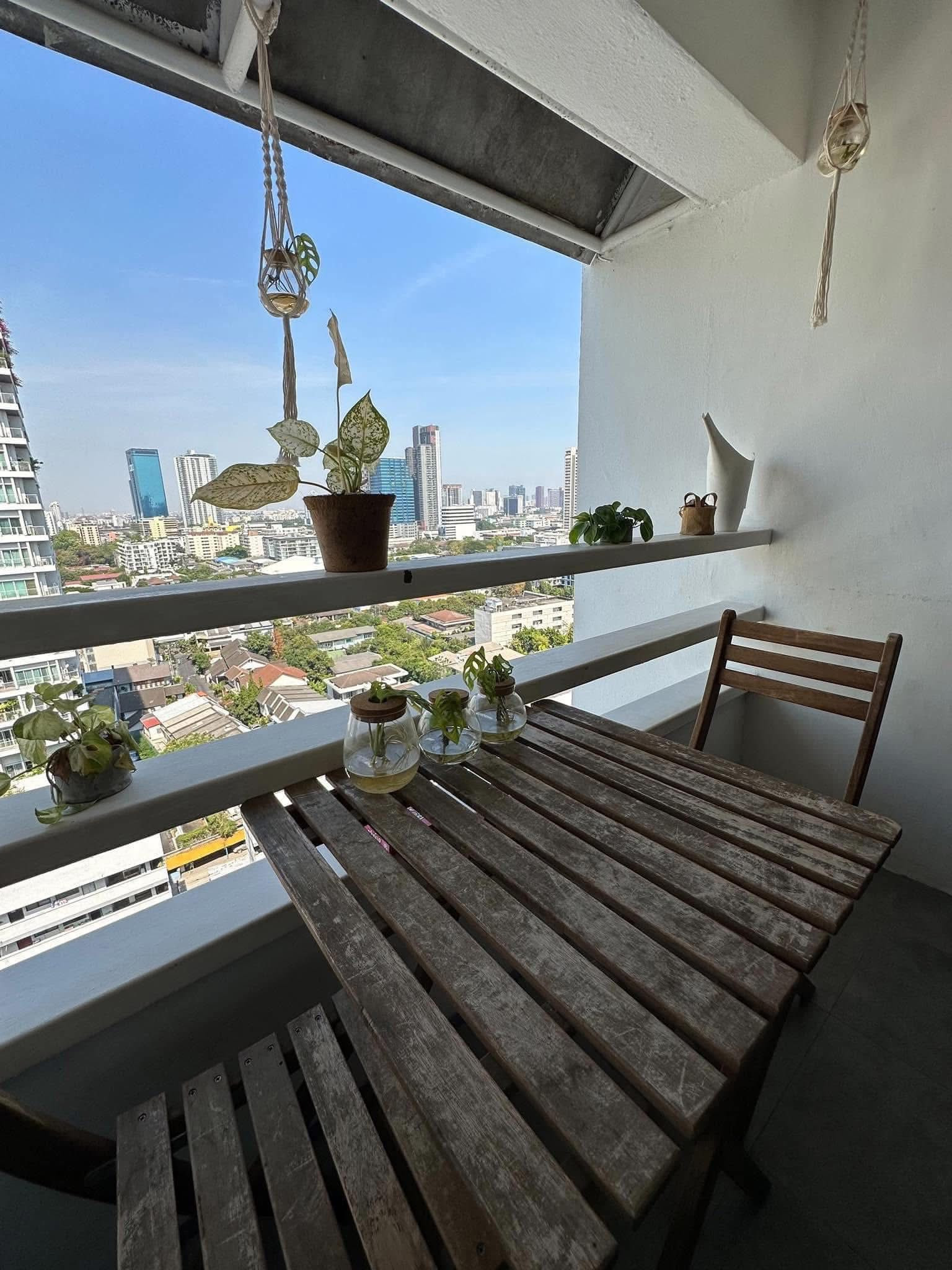 Duplex room for rent and sell, fancy loft style, rare to find any room like this, best price only 76k/sq.m. – รูปที่ 2
