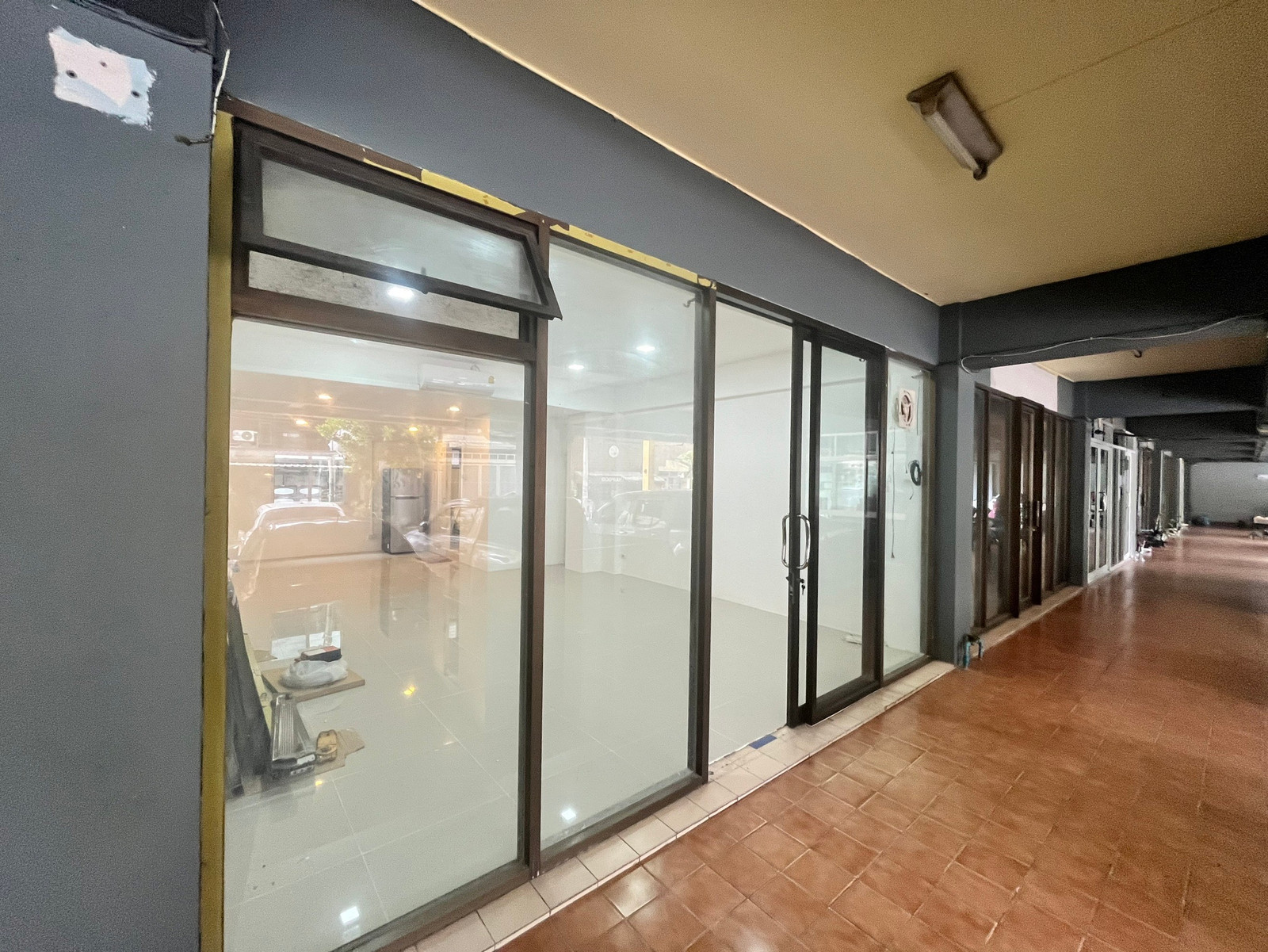 OFFICE / BUSINESS SPACE FOR RENT NEAR NIMMAN Suthep, Chiang Mai | Siri Mangkalajarn Road, Soi 3