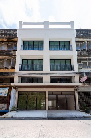 🌻 Commercial building, 2 units, 4 floors, modern style with rooftop 📍Sukhumvit 101 - Punnawithi, Bangkok – รูปที่ 2