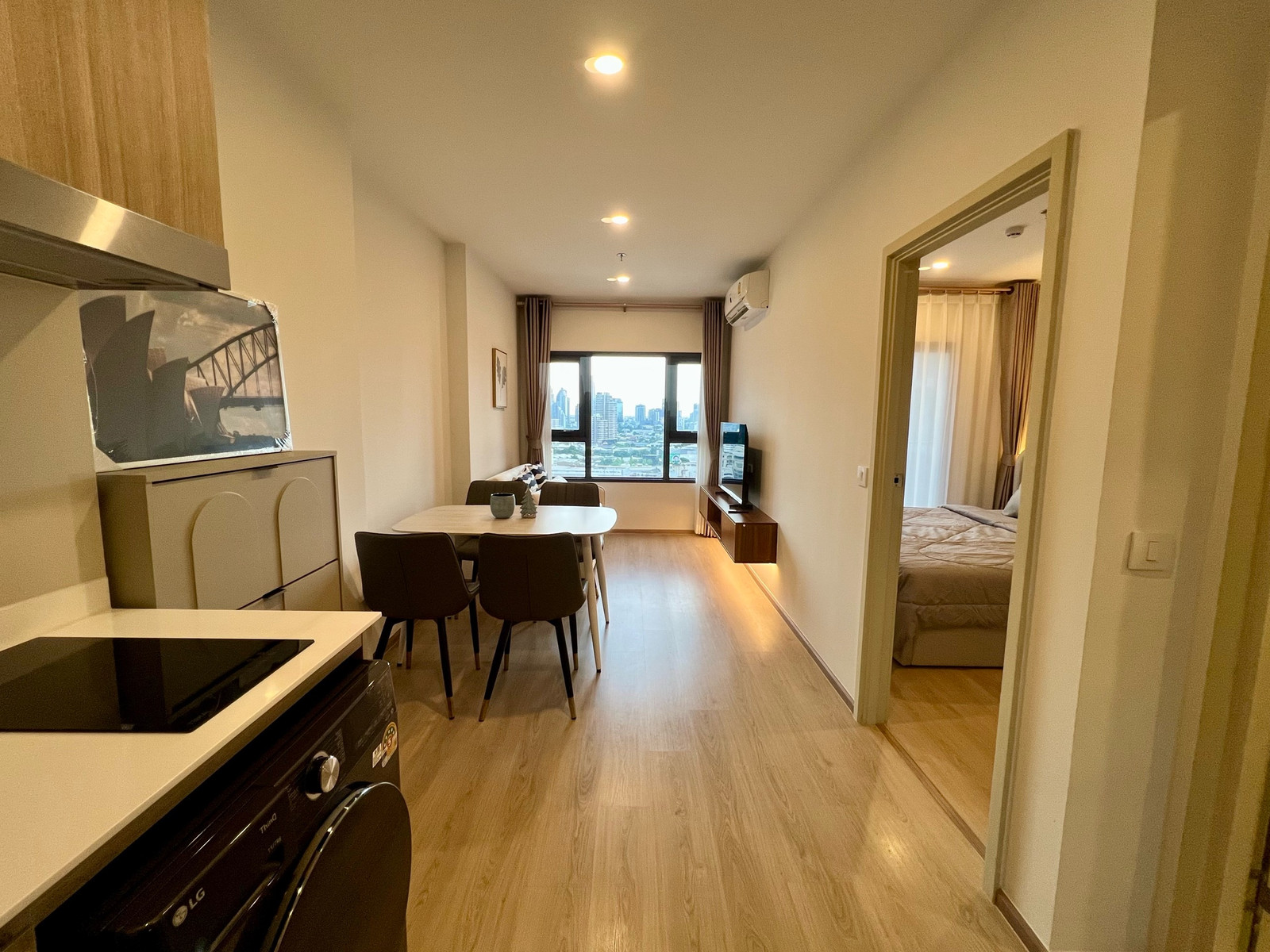 For rent, 1 bedroom, western kitchen, 32 sq m, fully decorated.