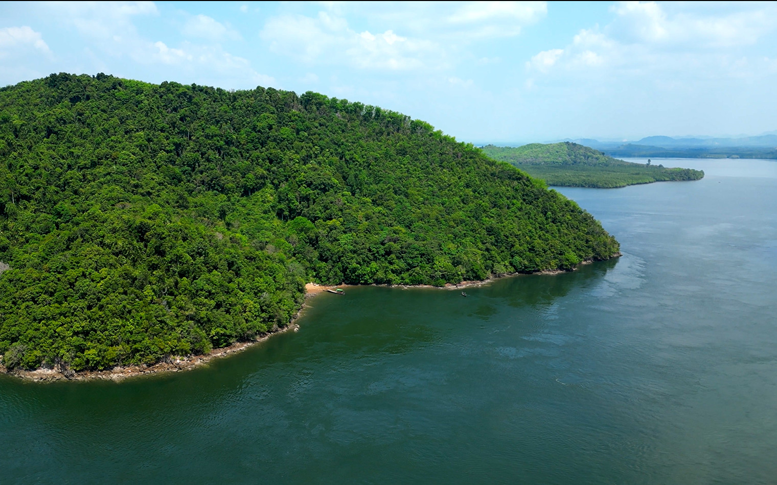 Land next to the sea Suitable for a quiet place to stay. The price the  says can be offered. – รูปที่ 2